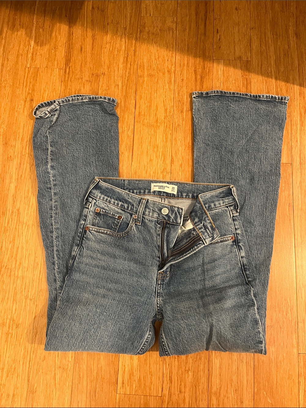 Abercrombie & Fitch Blue Women's high rise bootcut Jeans